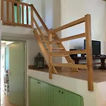 Villa Bay