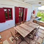 Vila Bay Nausa
